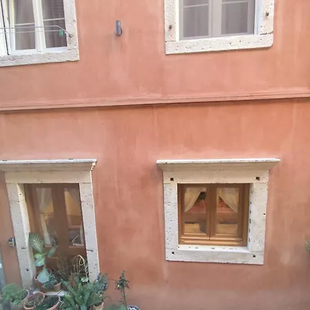 Libra Luxury Maisonette! *